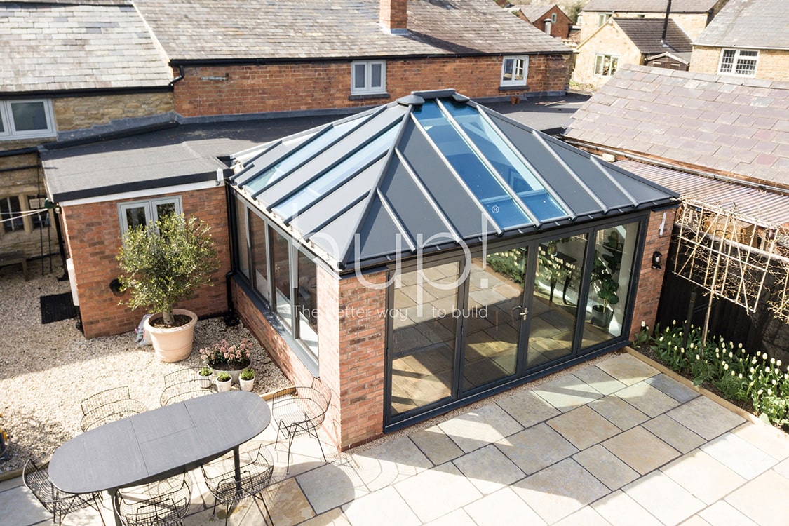 hup! Hybrid Roof (External)