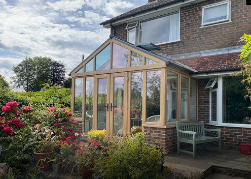 Season Oak Conservatory
