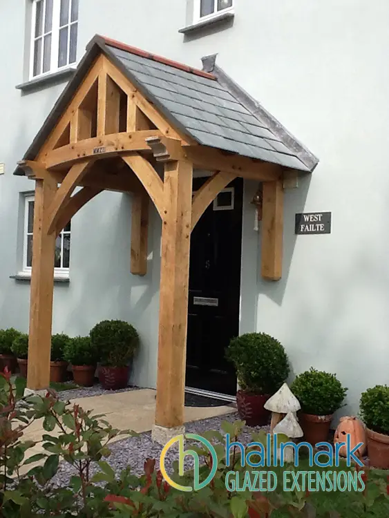 Oak frame Upright Truss Beam Ends Porch