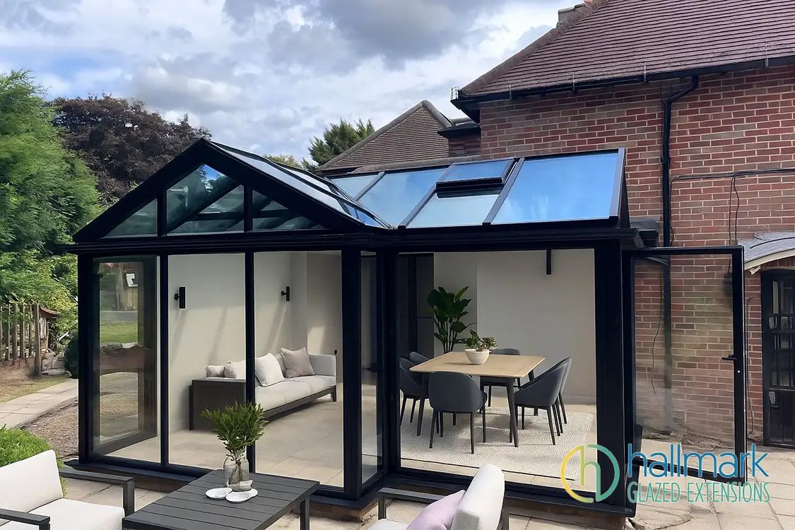 Seasoned Oak, Painted Hardwood or Aluminium; Which Glazed Extension is Right for You?