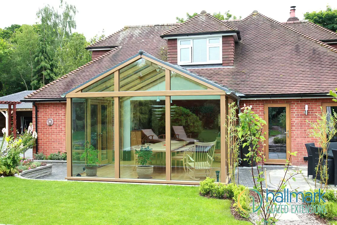 Orangeries vs Conservatories: Which Boosts Your Home’s Value More?