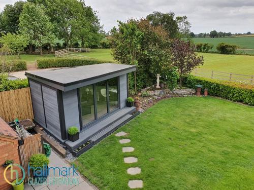 Garden Rooms from Hallmark Glazed Extensions
