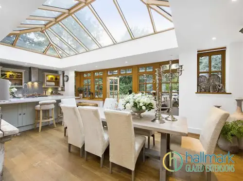 Hallmark-Seasoned-Oak-Orangery-Kitchen-Extension